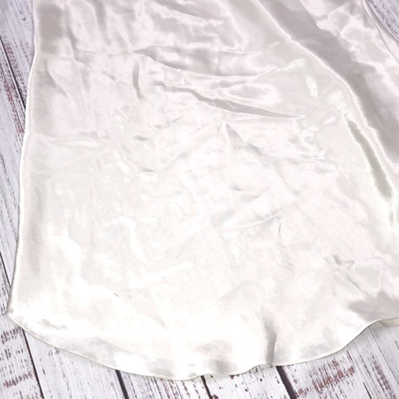 Vintage nightie slip size medium ivory color - Picture 6 of 6